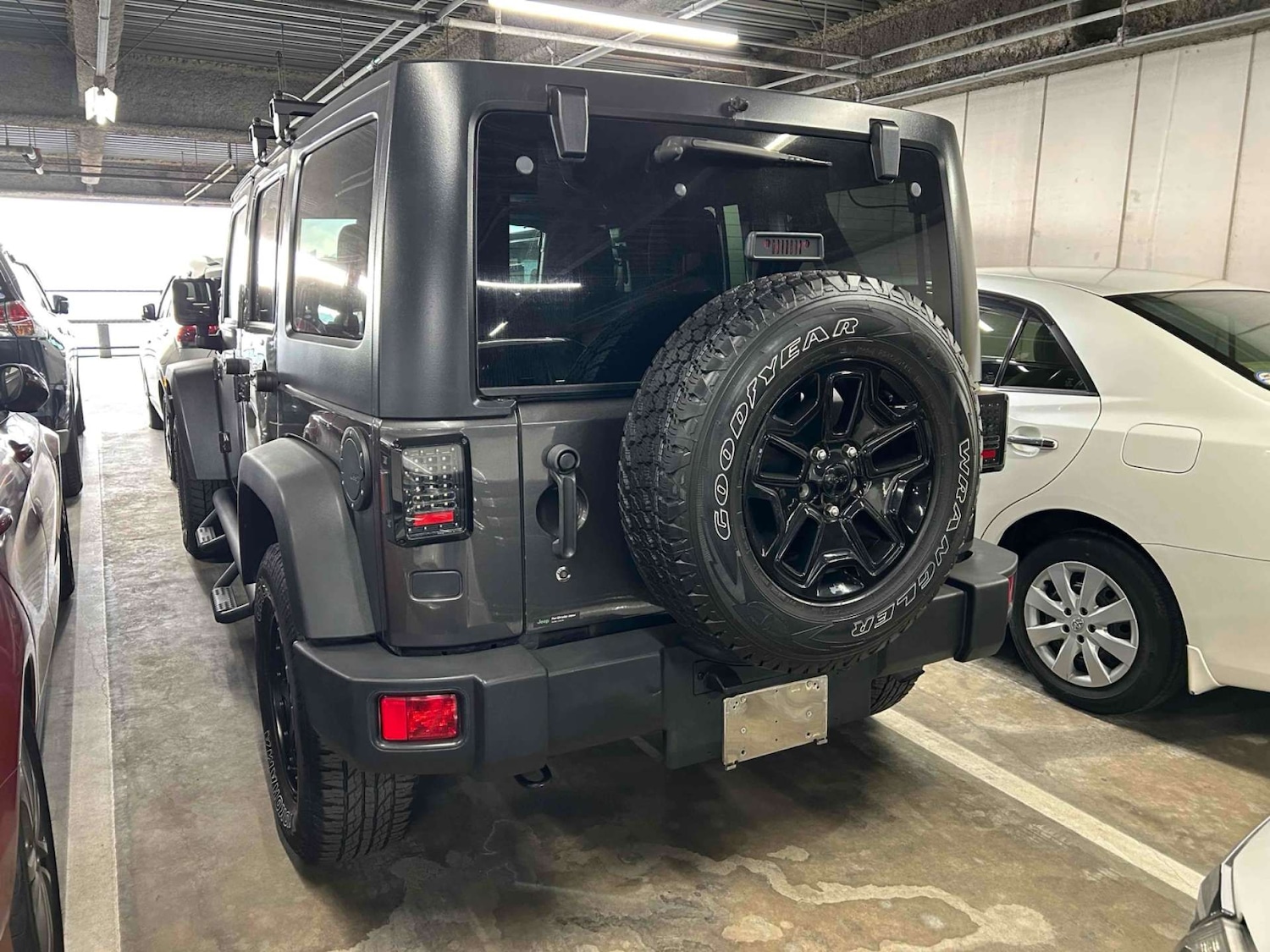 Used Chrysler Wrangler 2014 for sale - 77990001: Photo 7