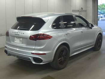 Used Porsche Cayenne 2016 for sale - 79437489: Photo