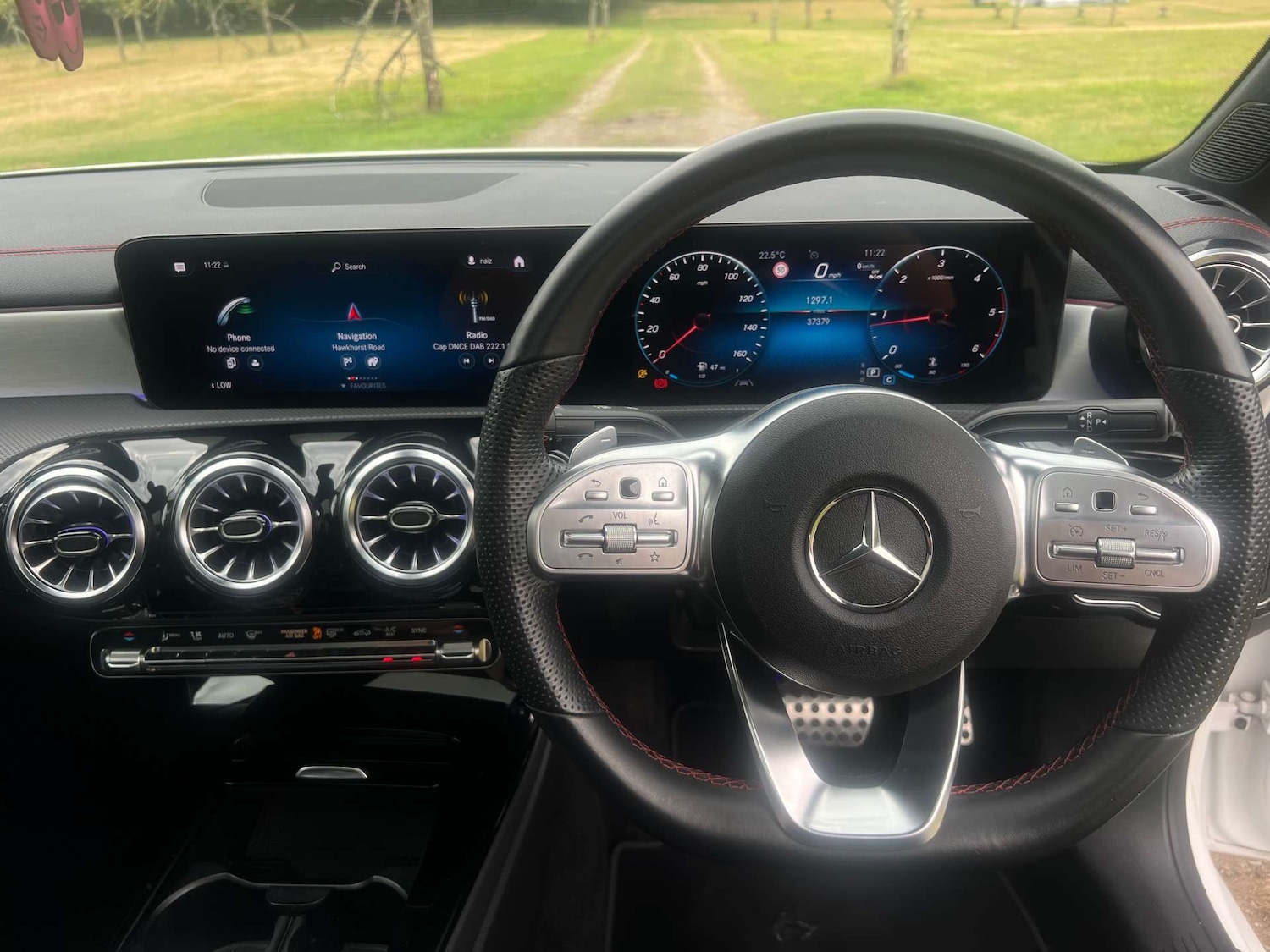 Used Mercedes-Benz CLA 2023 for sale - 76776926: Photo 2