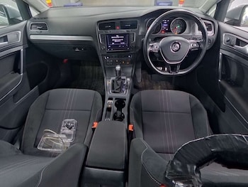 Used Volkswagen Golf 2015 for sale - 79437488: Photo