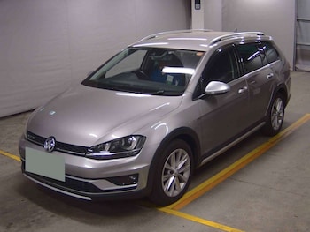 Used Volkswagen Golf 2015 for sale - 79437488: Photo