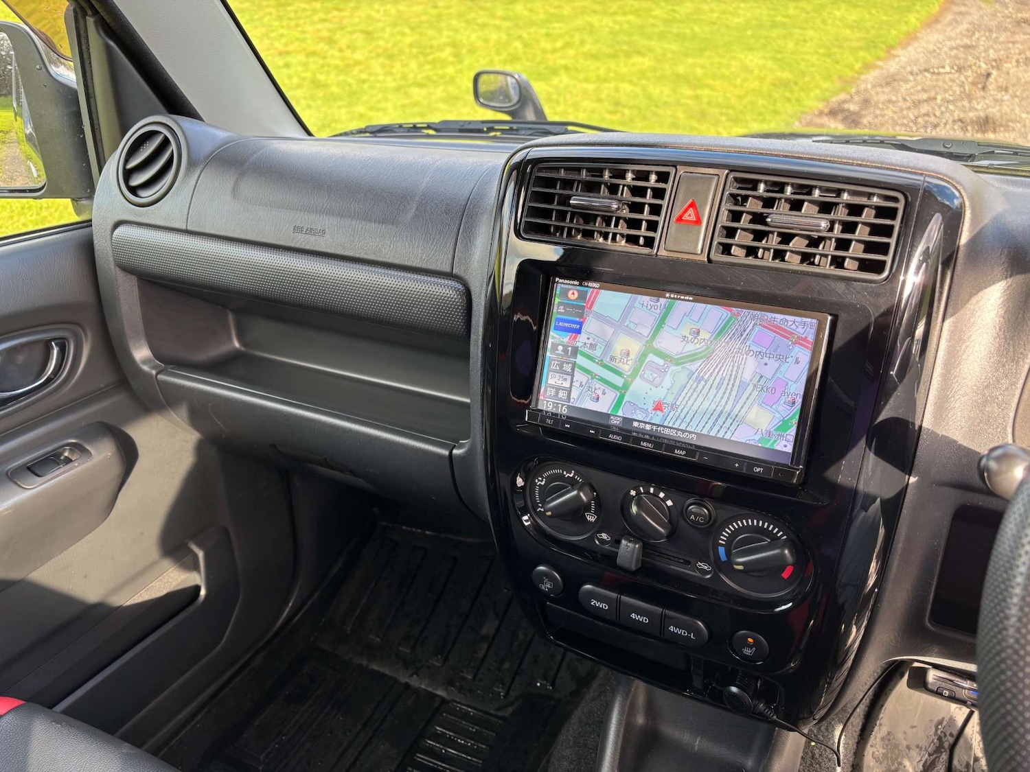 Used Suzuki Jimny 2013 for sale - 76959839: Photo 25