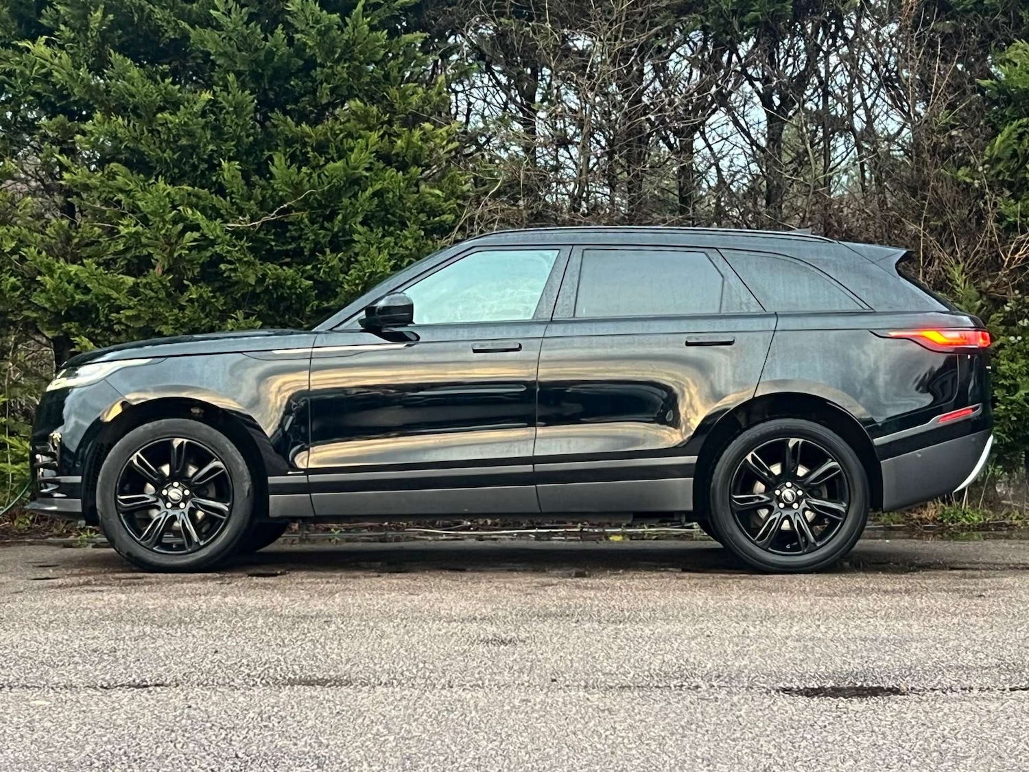 Used Land Rover Range Rover Velar 2018 for sale - 77328552: Photo 7