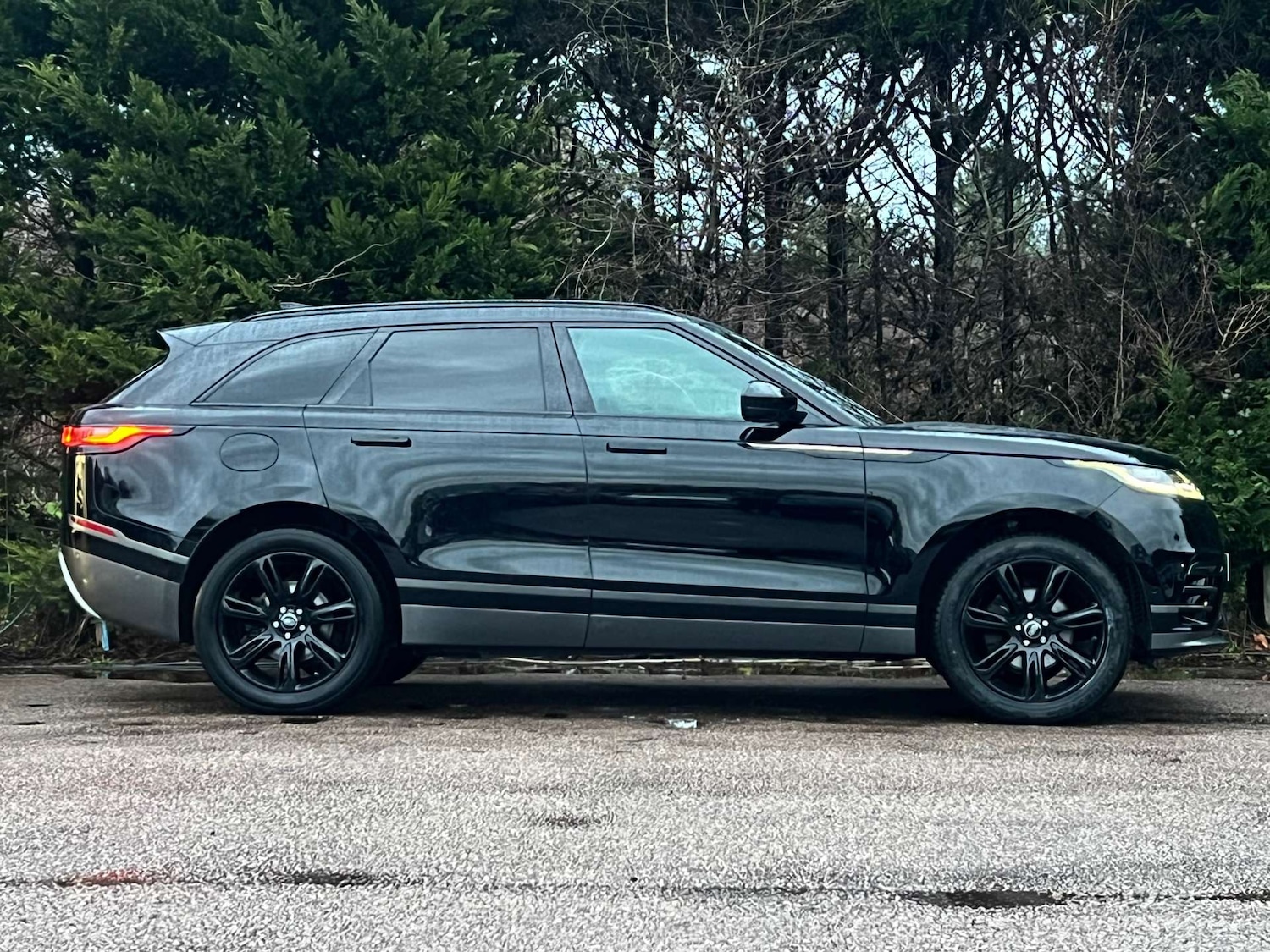 Used Land Rover Range Rover Velar 2018 for sale - 77328552: Photo 9