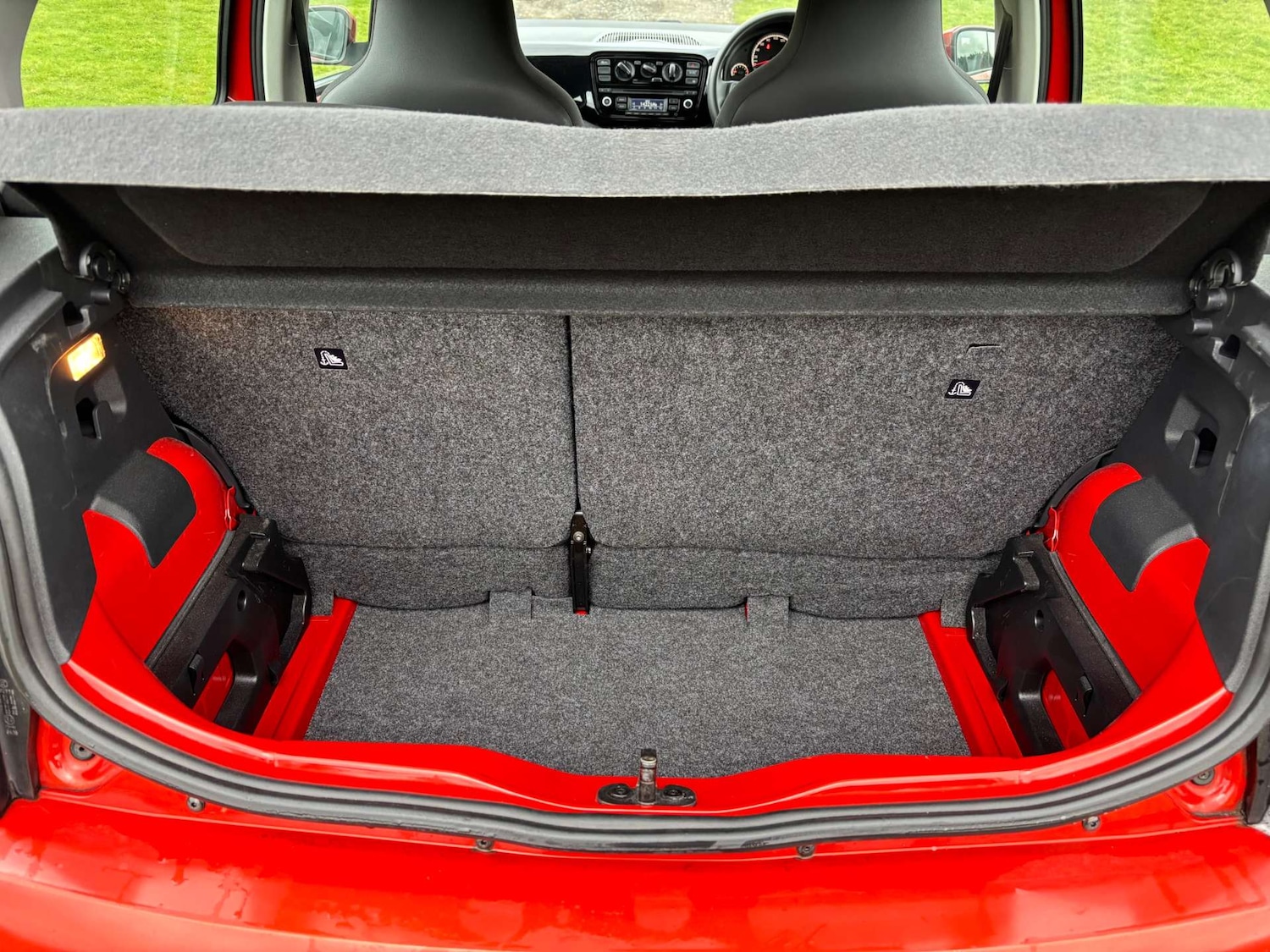 Used Volkswagen up! 2015 for sale - 77581127: Photo 14