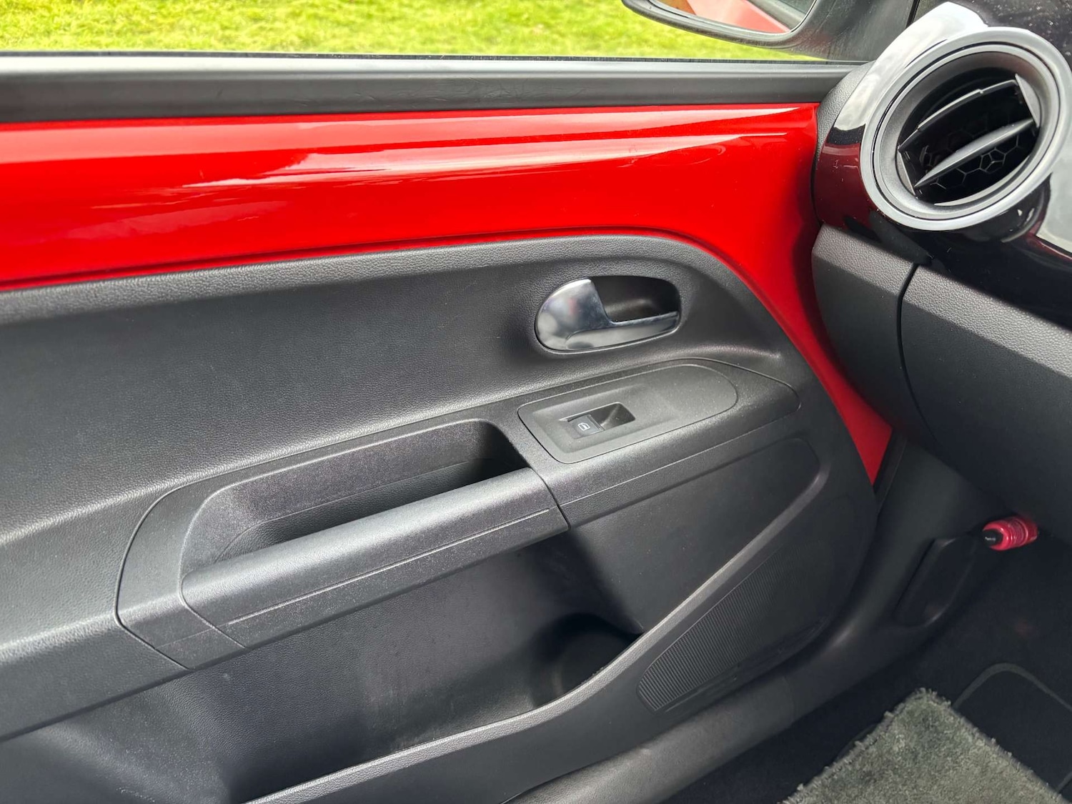 Used Volkswagen up! 2015 for sale - 77581127: Photo 15