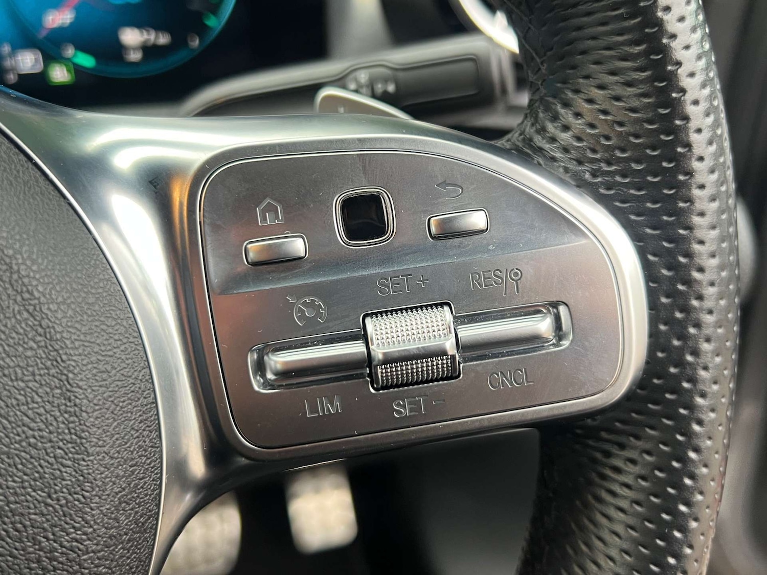 Used Mercedes-Benz CLA 2021 for sale - 76776827: Photo 28