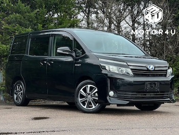 Toyota Voxy feature image