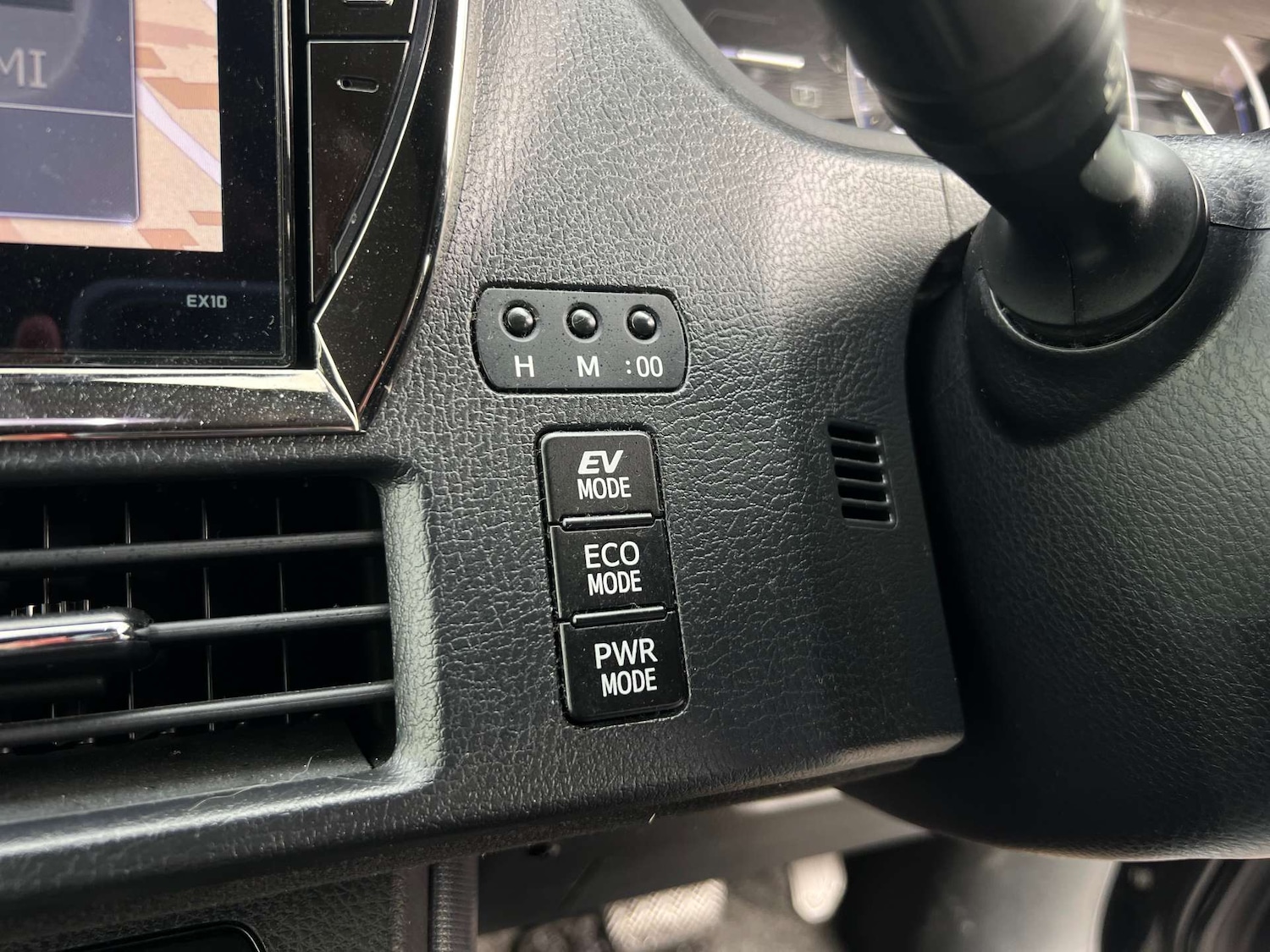 Used Toyota Voxy 2015 for sale - 78182034: Photo 38