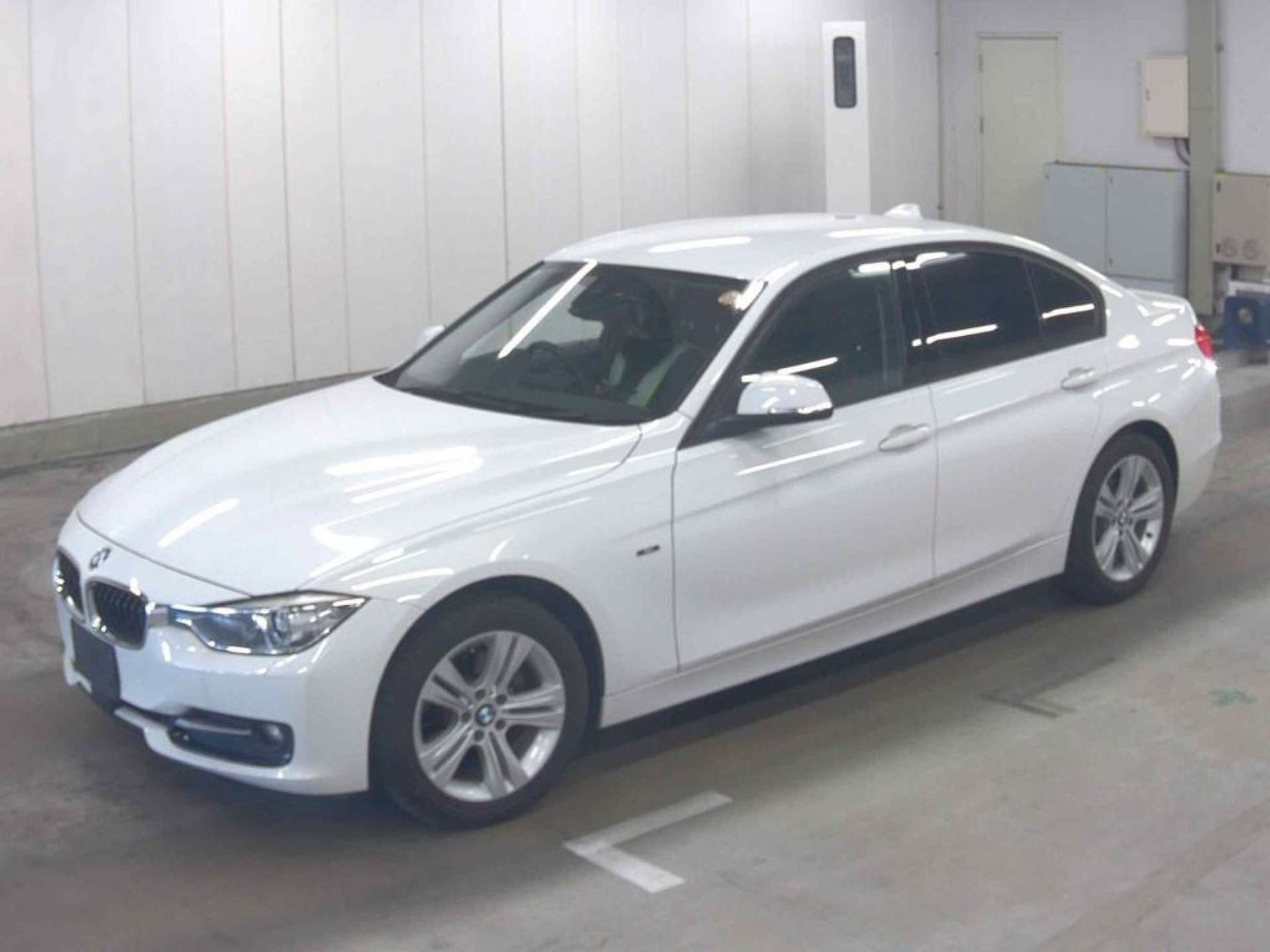 Used BMW 3 Series 2015 for sale - 78150153: Photo 3