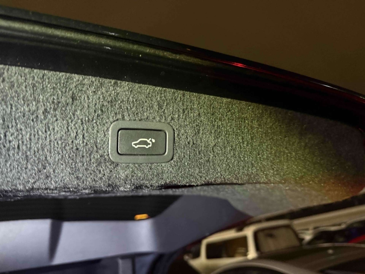 Used Volvo XC70 2015 for sale - 77364258: Photo 10