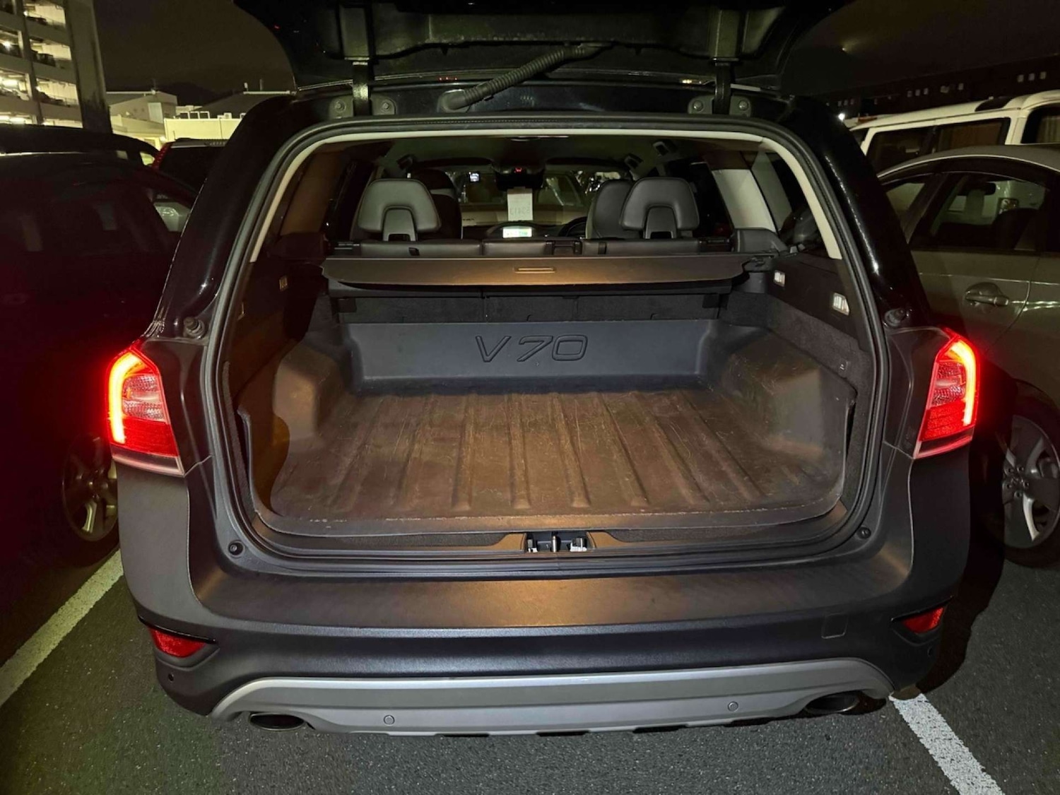 Used Volvo XC70 2015 for sale - 77364258: Photo 9