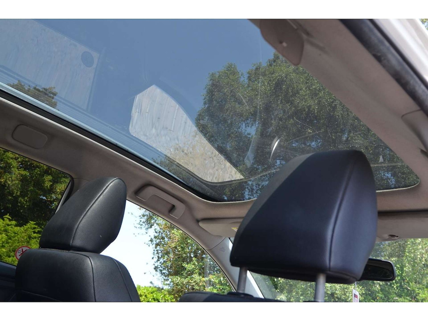 Used Toyota Auris 2015 for sale - 76776891: Photo 17