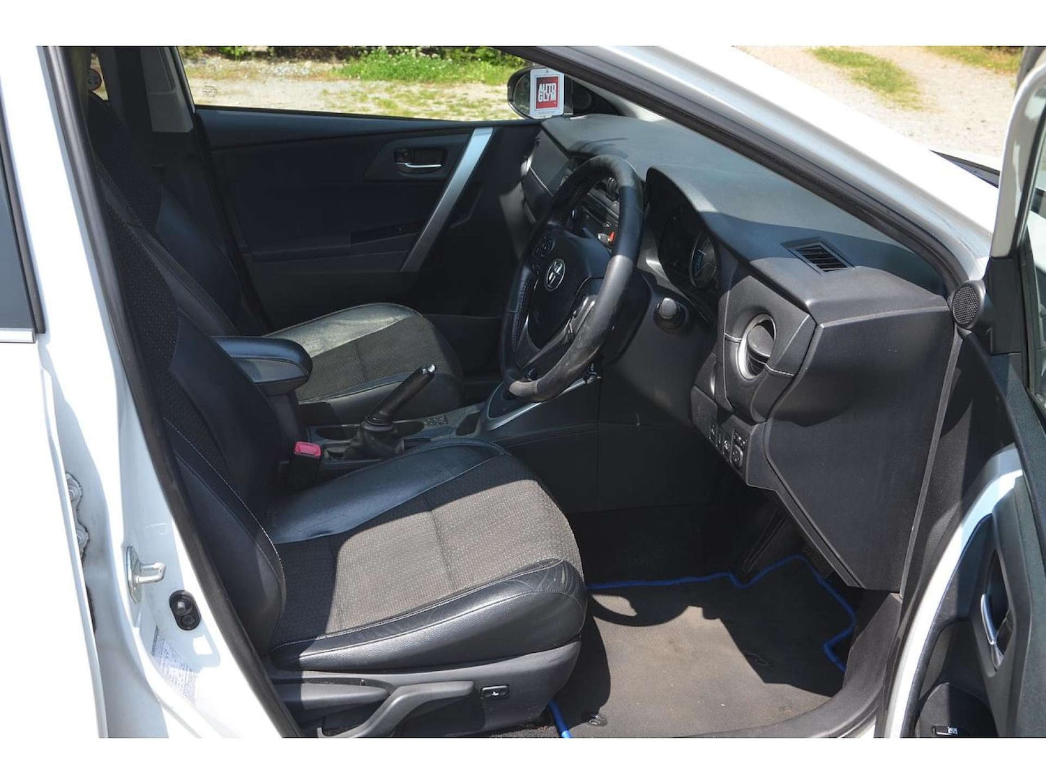 Used Toyota Auris 2015 for sale - 76776891: Photo 20