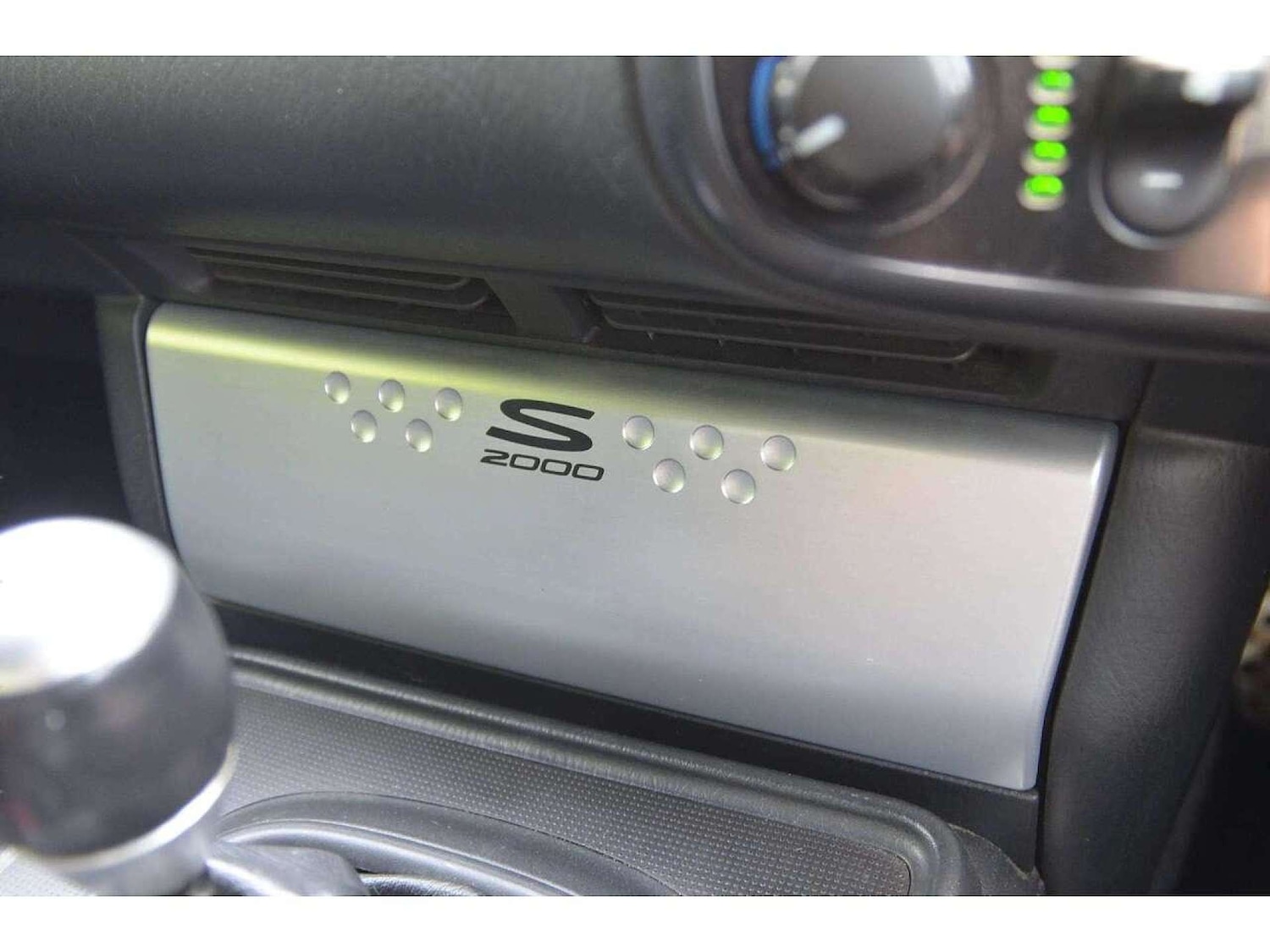 Used Honda S2000 2005 for sale - 76776870: Photo 36