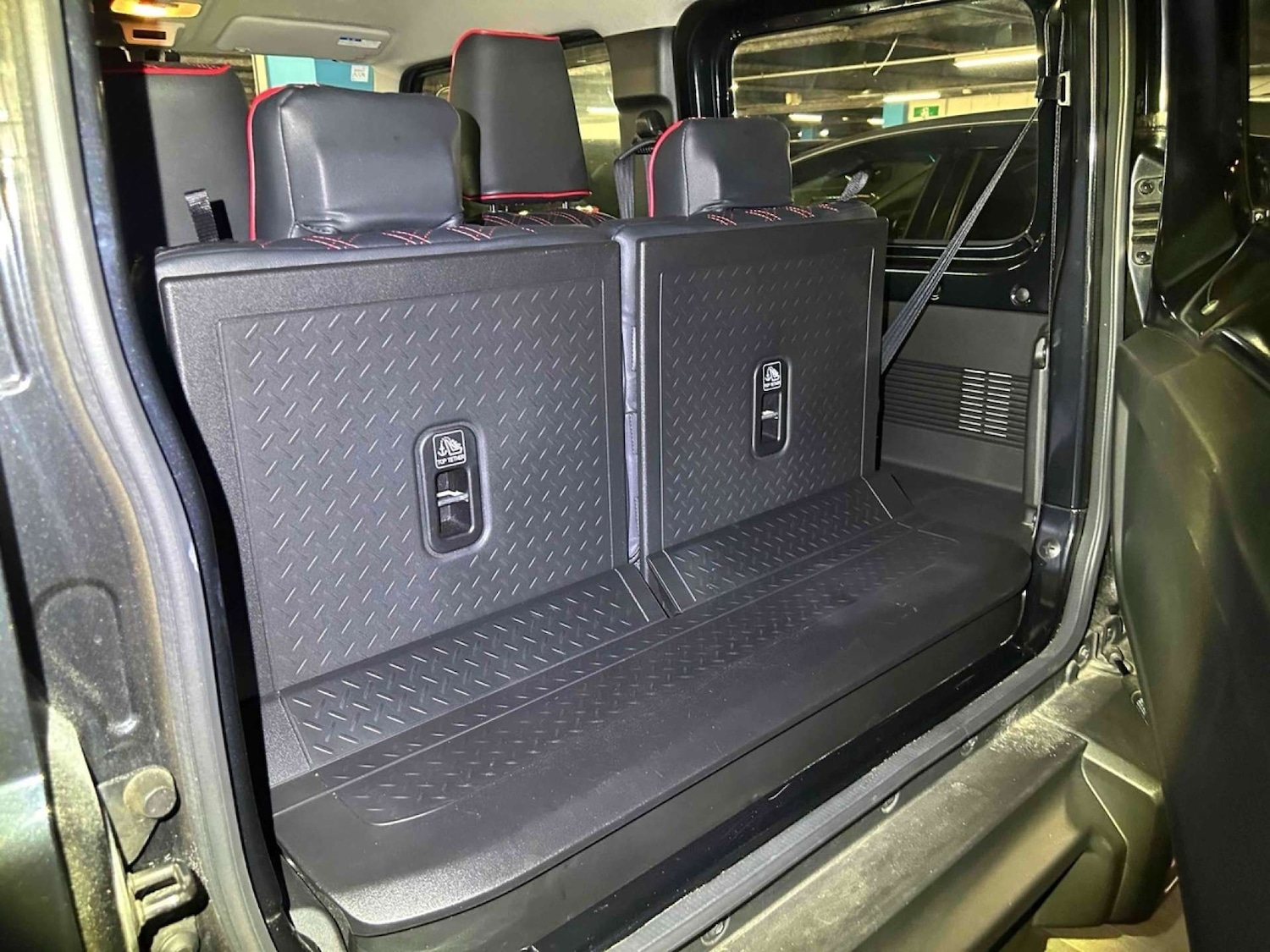 Used Suzuki Jimny 2019 for sale - 76959836: Photo 15