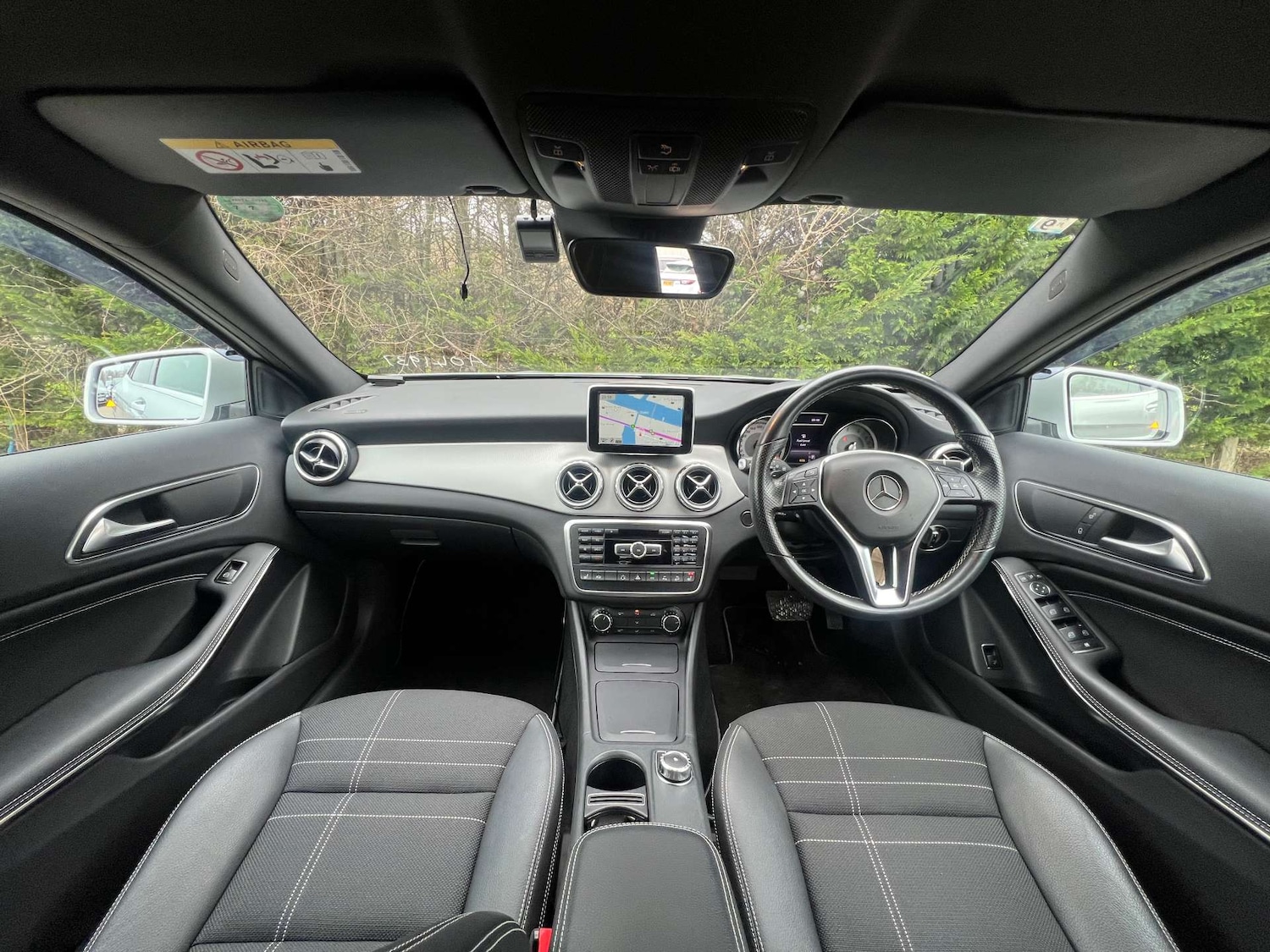 Used Mercedes-Benz GLA 2014 for sale - 77581122: Photo 2