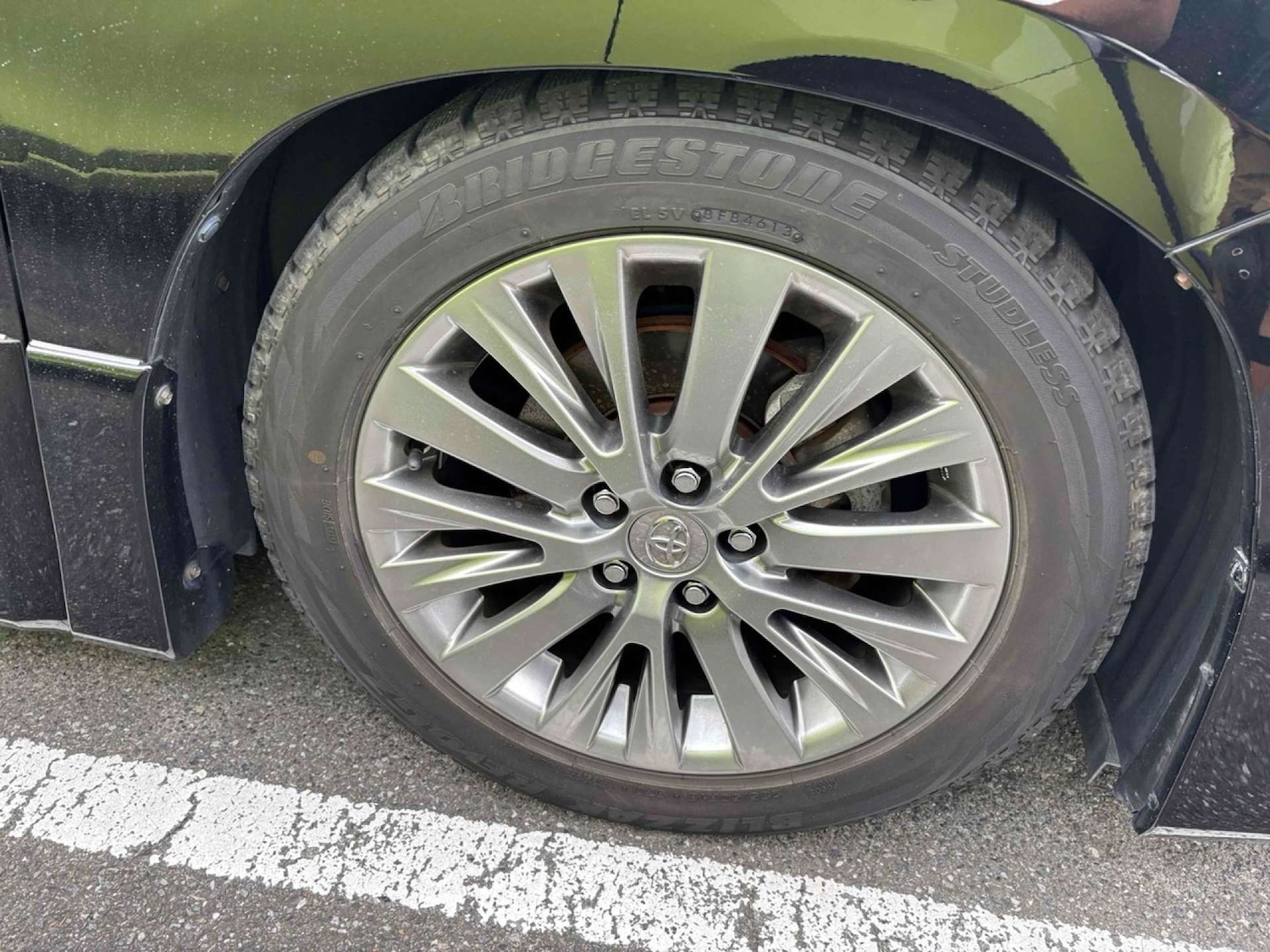 Used Toyota Vellfire 2013 for sale - 76983902: Photo 21