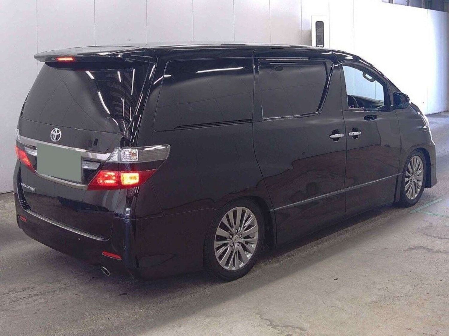 Used Toyota Vellfire 2013 for sale - 76983902: Photo 7