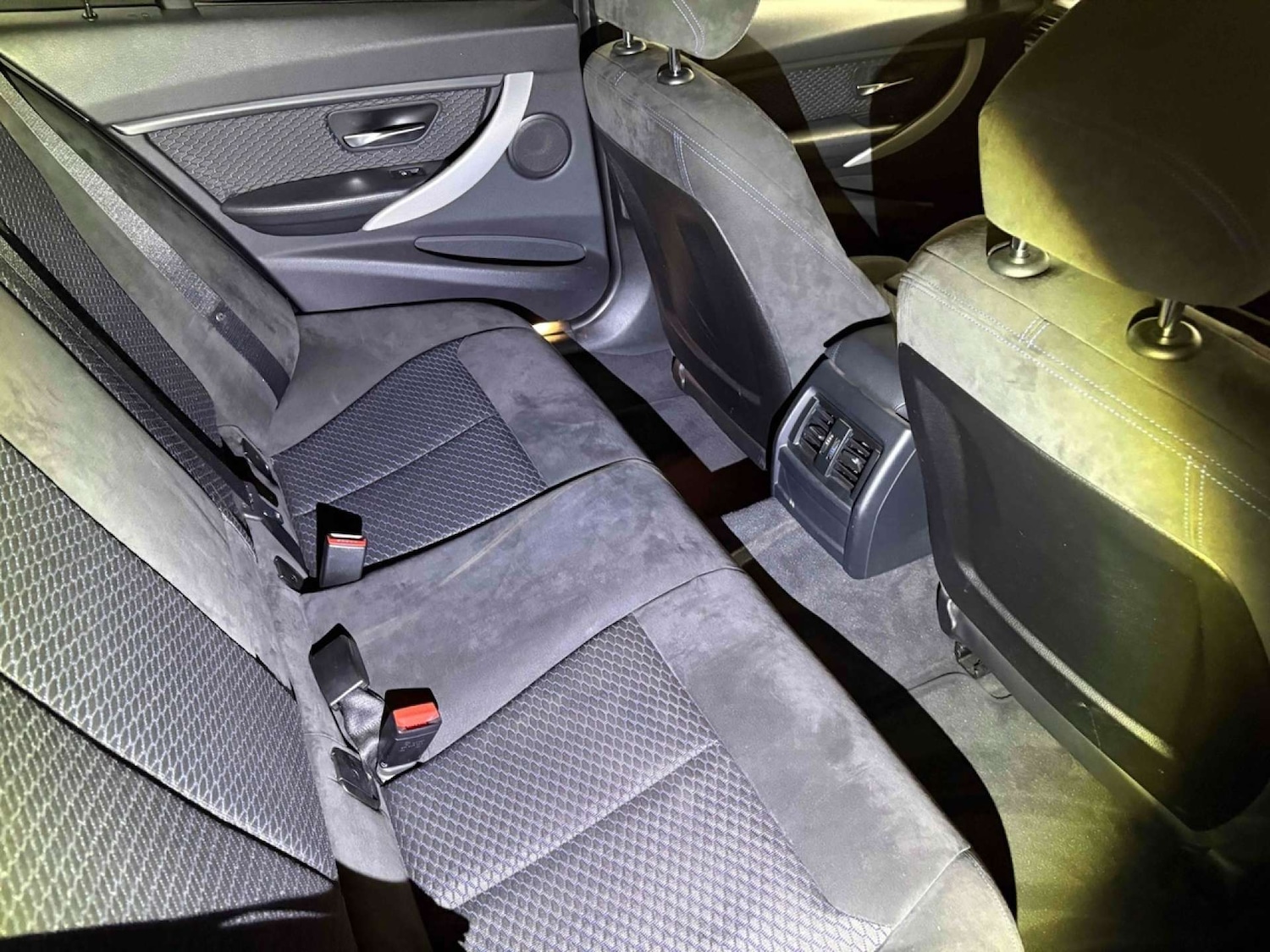 Used BMW 3 Series 2015 for sale - 77544999: Photo 18