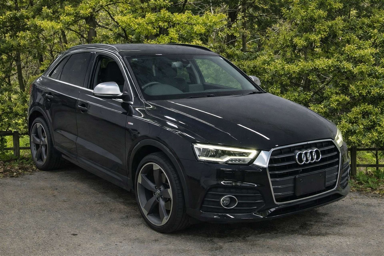 Used Audi Q3 2013 for sale - 77339235: Photo 1