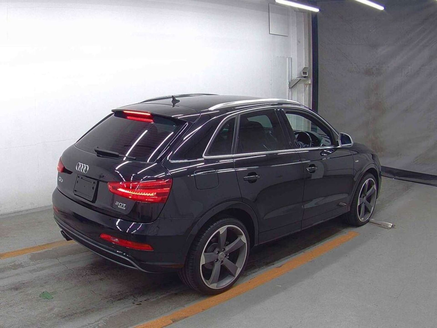 Used Audi Q3 2013 for sale - 77339235: Photo 10