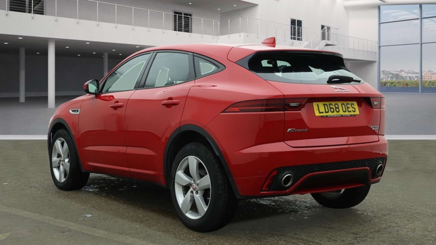 Used Jaguar E-Pace 2018 for sale - 76776992: Photo 7