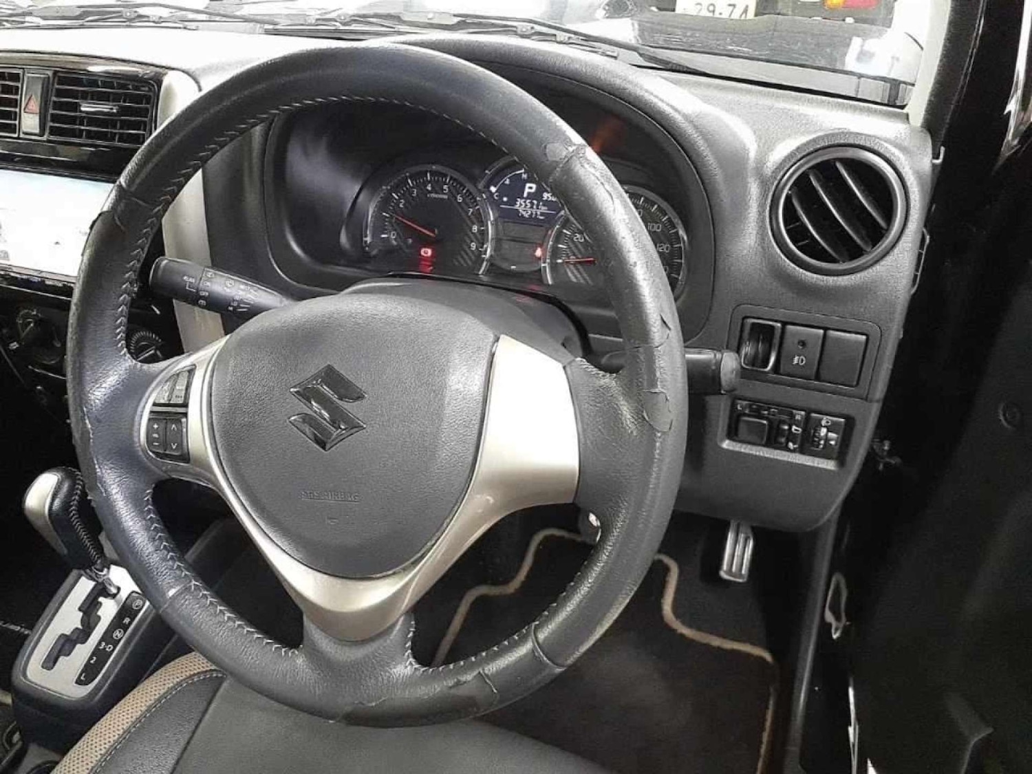 Used Suzuki Jimny 2015 for sale - 76959831: Photo 14