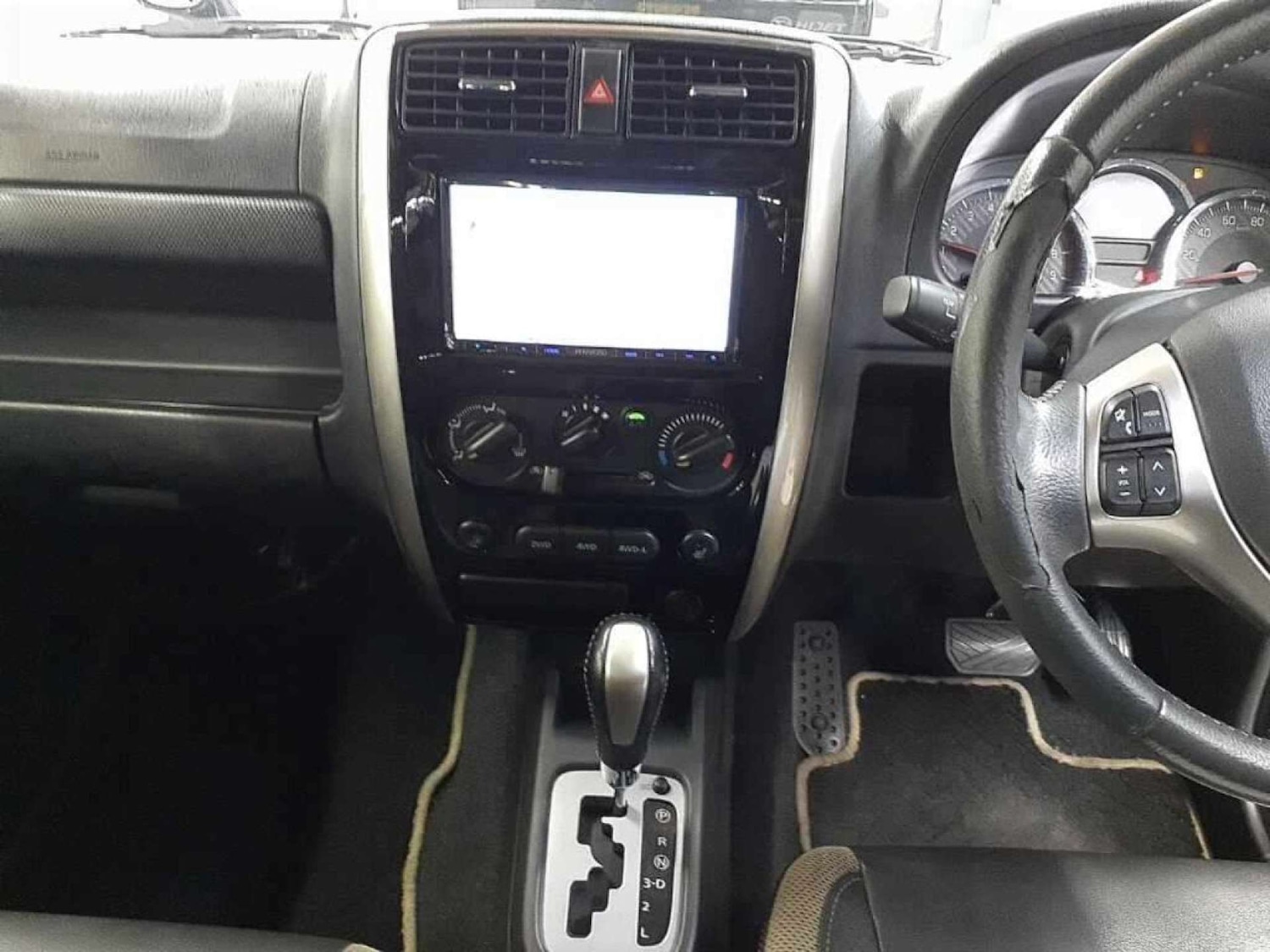 Used Suzuki Jimny 2015 for sale - 76959831: Photo 19