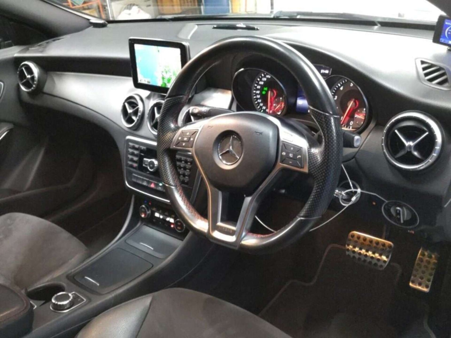 Used Mercedes-Benz CLA 2014 for sale - 77086090: Photo 11