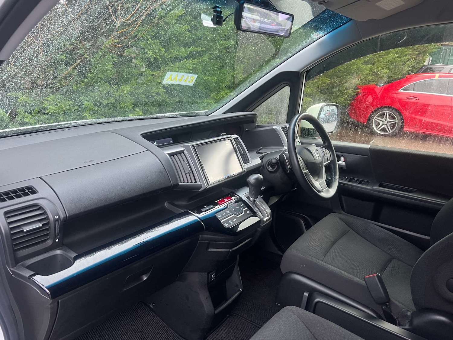 Used Honda Stepwagon 2014 for sale - 77762388: Photo 15