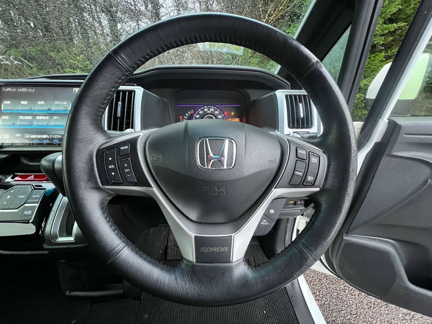 Used Honda Stepwagon 2014 for sale - 77762388: Photo 18