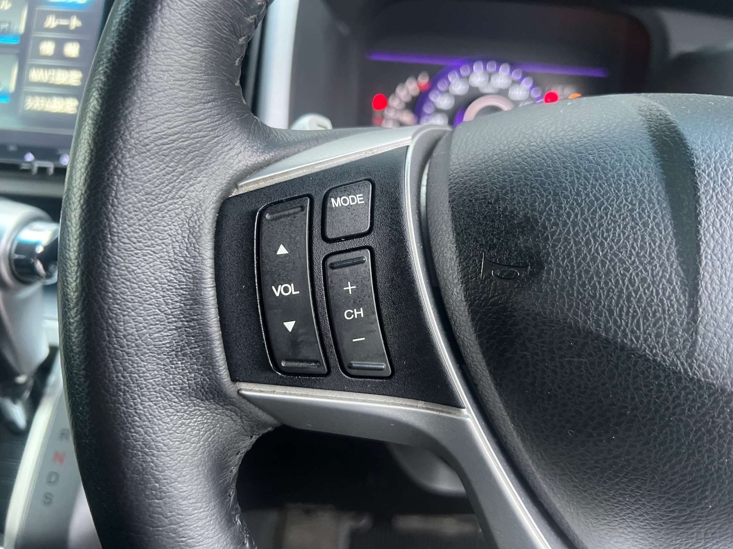 Used Honda Stepwagon 2014 for sale - 77762388: Photo 19