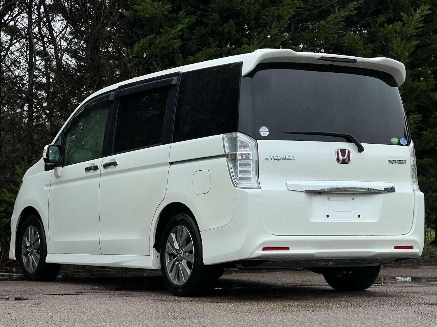 Used Honda Stepwagon 2014 for sale - 77762388: Photo 6