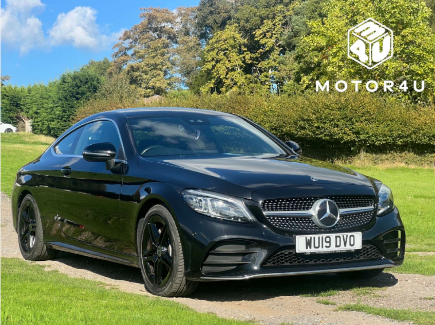 Used Mercedes-Benz C Class 2019 for sale - 76776862: Photo 1
