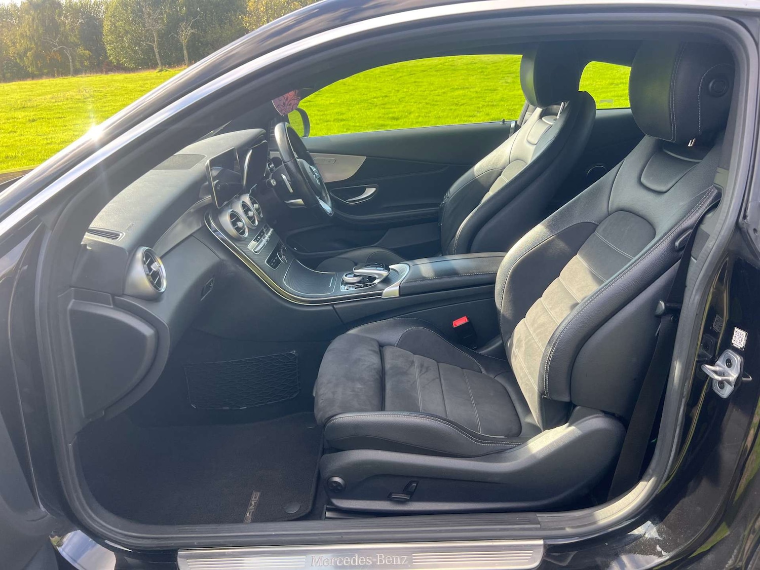 Used Mercedes-Benz C Class 2019 for sale - 76776862: Photo 22