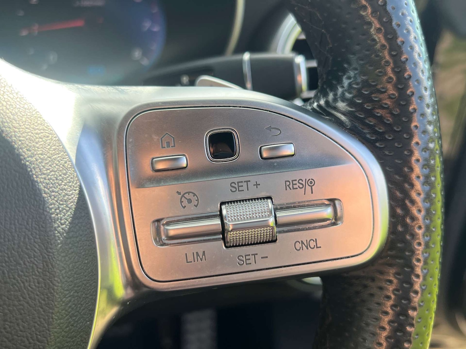 Used Mercedes-Benz C Class 2019 for sale - 76776862: Photo 32