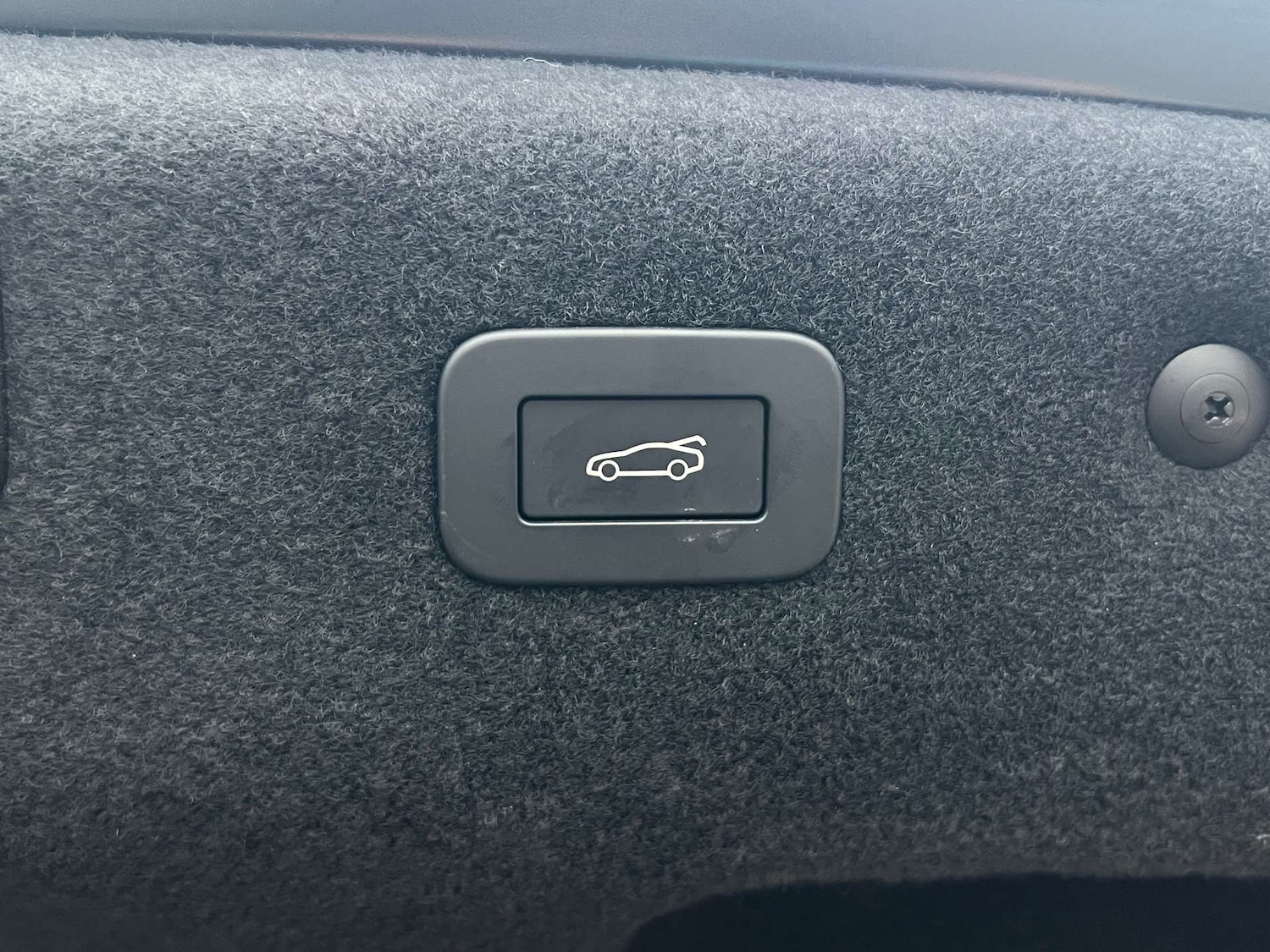 Used Jaguar XF 2024 for sale - 76933028: Photo 14