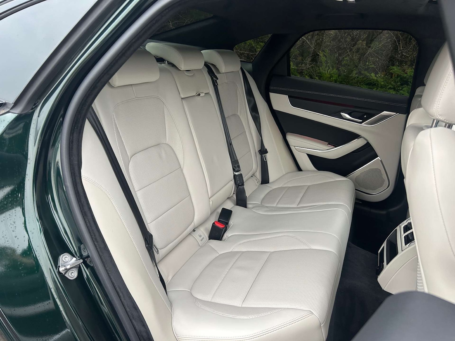 Used Jaguar XF 2024 for sale - 76933028: Photo 25