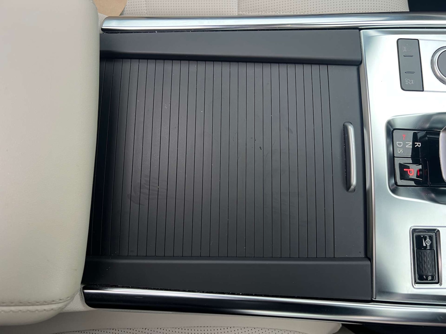 Used Jaguar XF 2024 for sale - 76933028: Photo 47