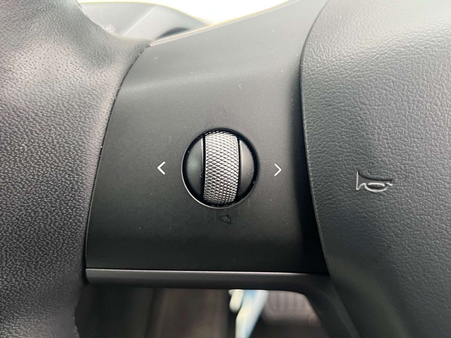 Used Tesla Model Y 2022 for sale - 76776857: Photo 24