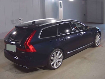 Used Volvo V90 2017 for sale - 79437532: Photo