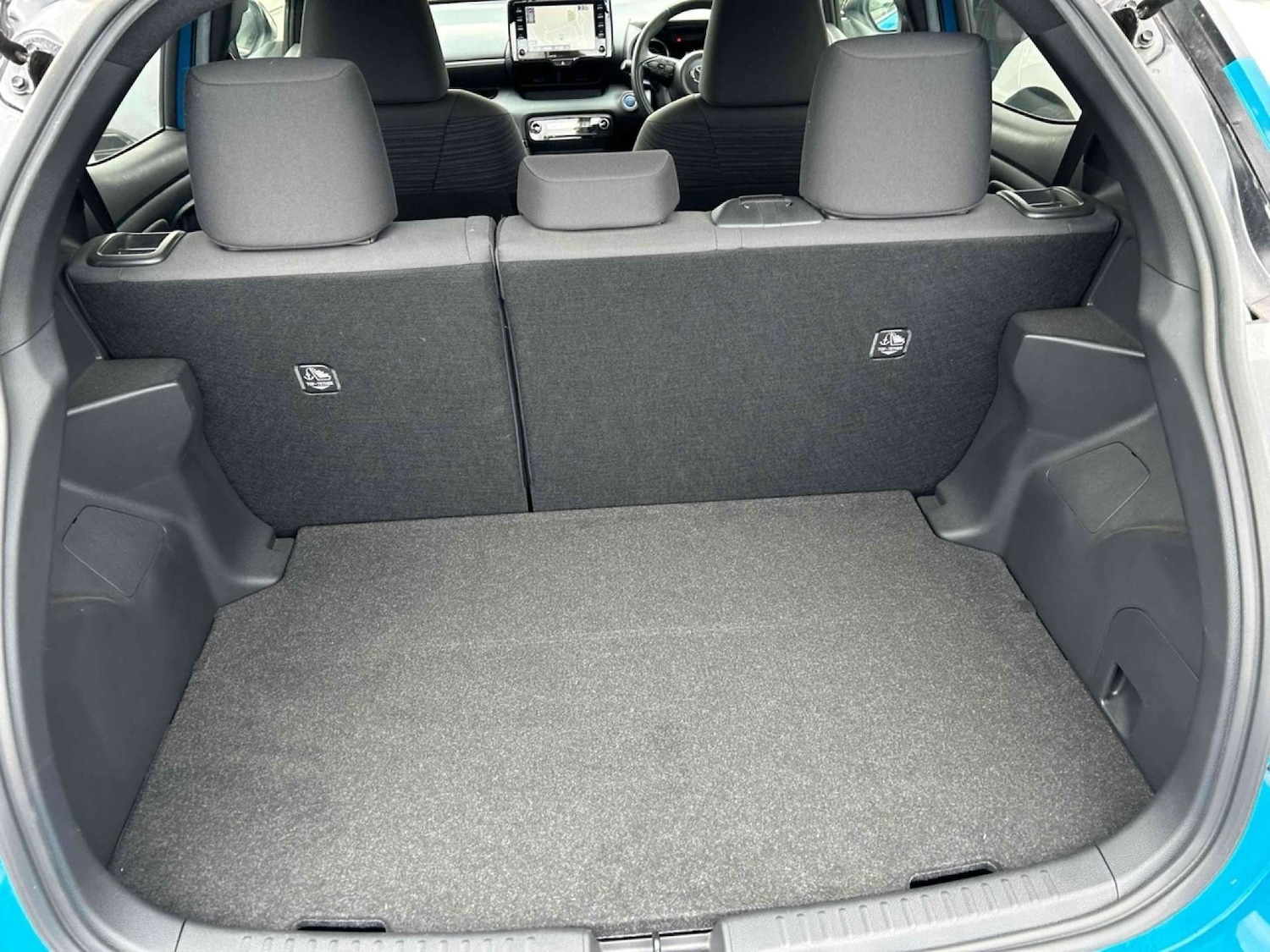 Used Toyota Yaris 2020 for sale - 76959834: Photo 9