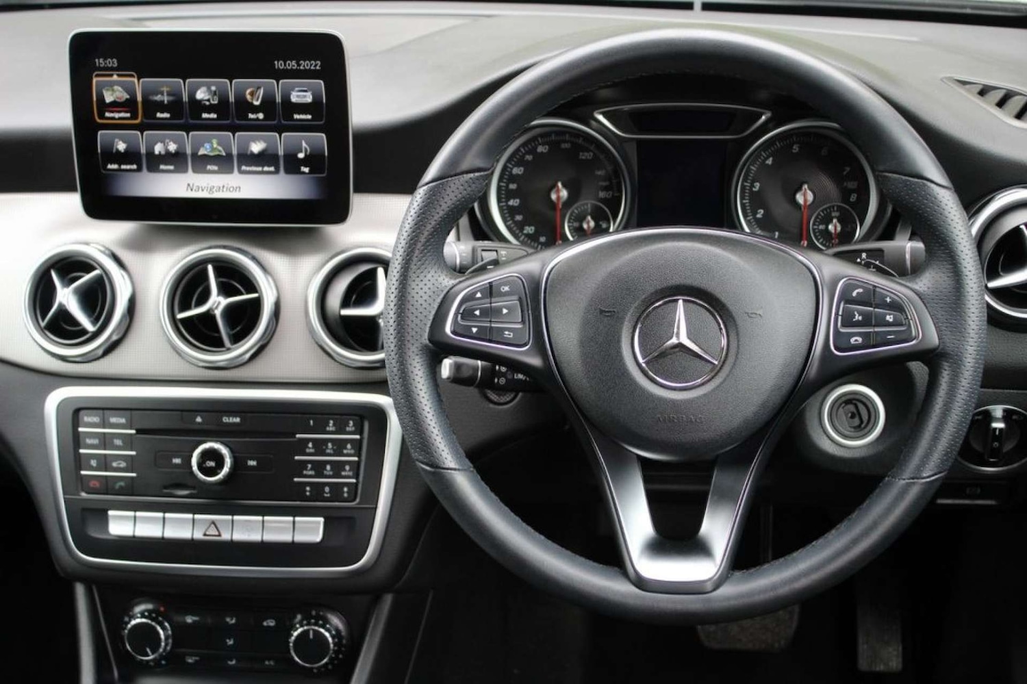 Used Mercedes-Benz GLA 2019 for sale - 76776918: Photo 2