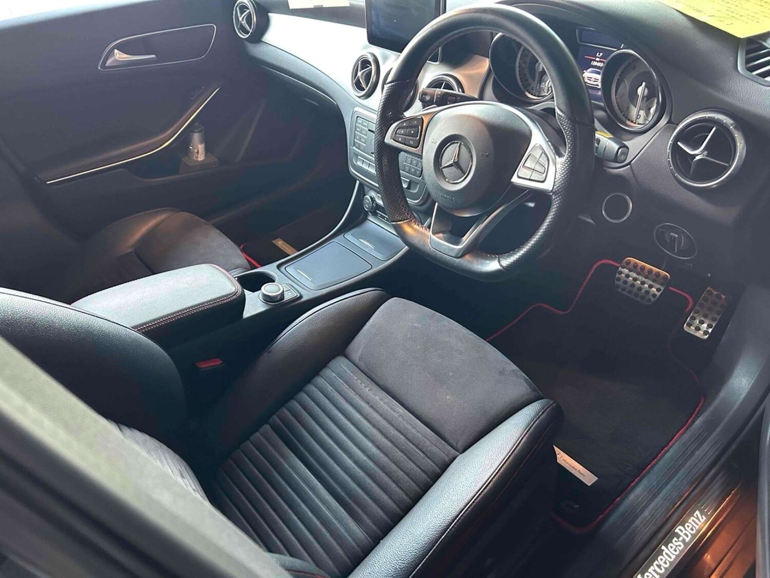 Used Mercedes-Benz CLA 2015 for sale - 77762361: Photo 16