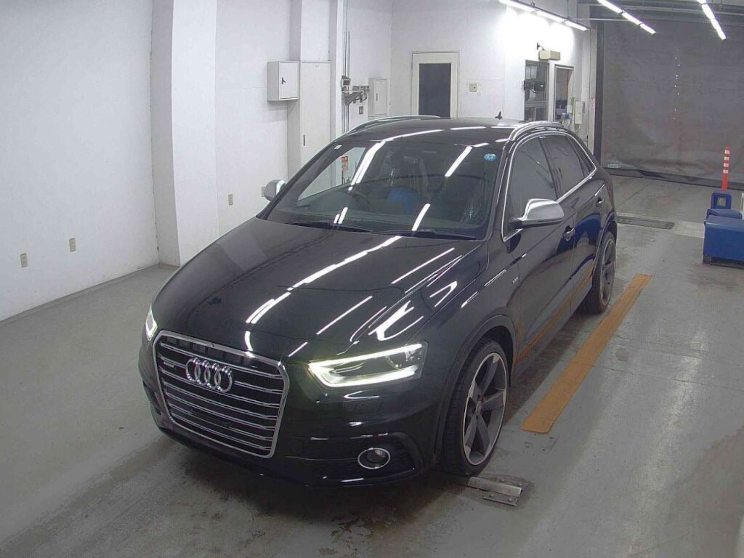 Used Audi Q3 2013 for sale - 77847519: Photo 4
