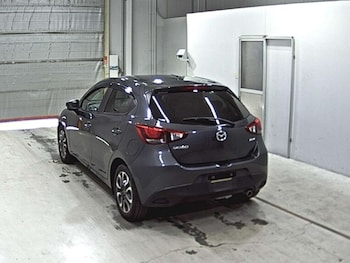 Used Mazda Demio 2015 for sale - 78176758: Photo