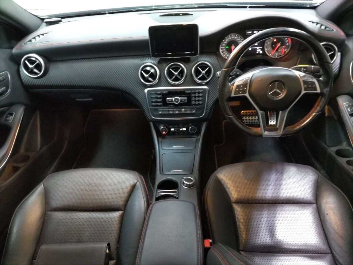 Used Mercedes-Benz A-Class 2013 for sale - 77964813: Photo 12