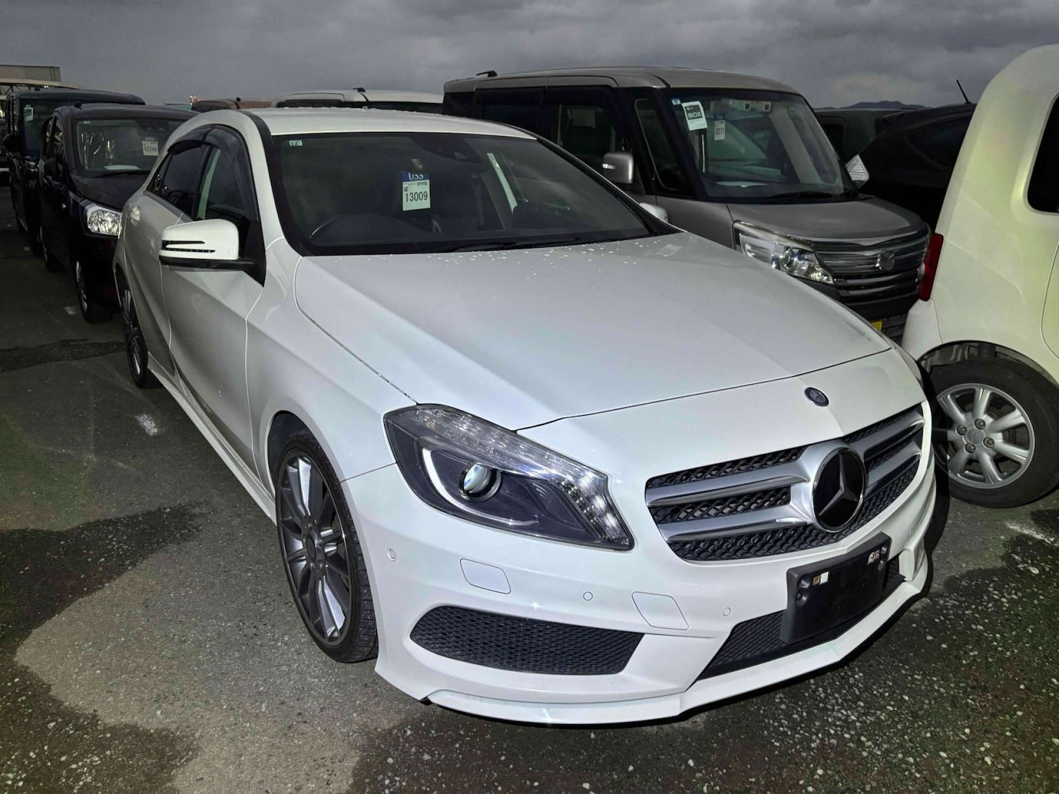Used Mercedes-Benz A-Class 2013 for sale - 77964813: Photo 2