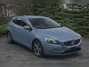 Volvo V40 feature image
